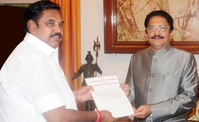 Tamil Nadu Governor invites Sasikala pick E Palanisamy to take oath as Chief Minister