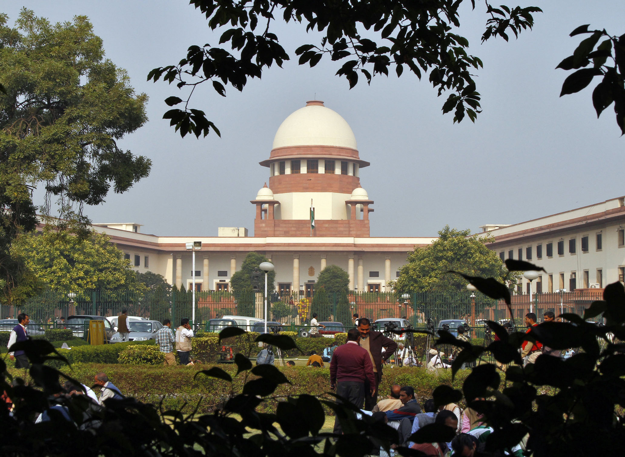 Outside view of Supreme Court 