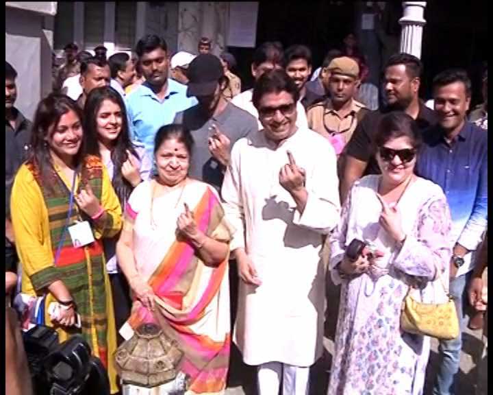 BMC Election 2017: Raj Thackeray casts his vote