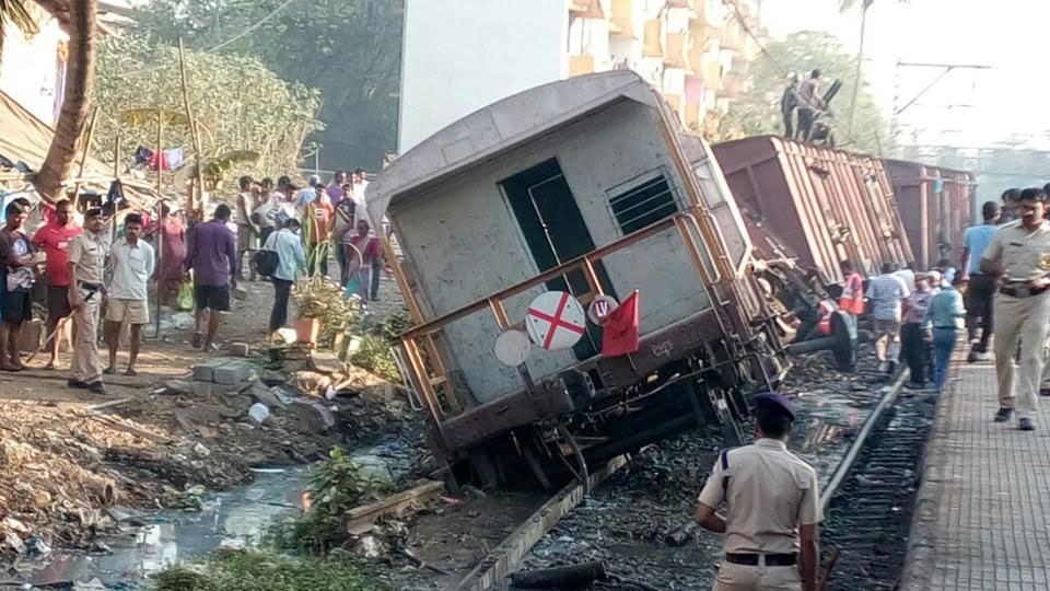 A view of goods train derailed between Ravli and Kurla