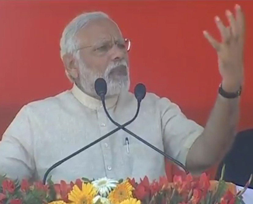 Prime Minister Narendra Modi at the rally in Mau district