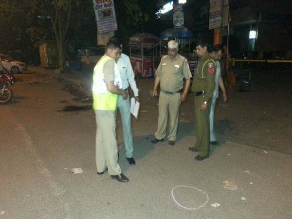 A man shot dead in Preet Vihar