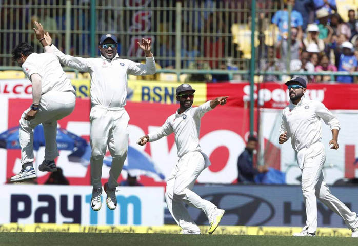 India ended the day three 19 for no loss against Australia 