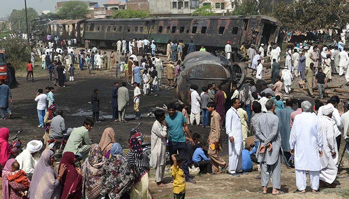 An accident scene in Sheikhupura, Pakistan 