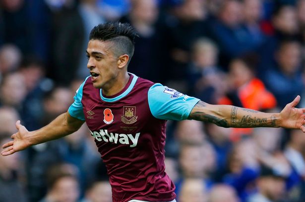 Manuel Lanzini celebrates after scoring the goal