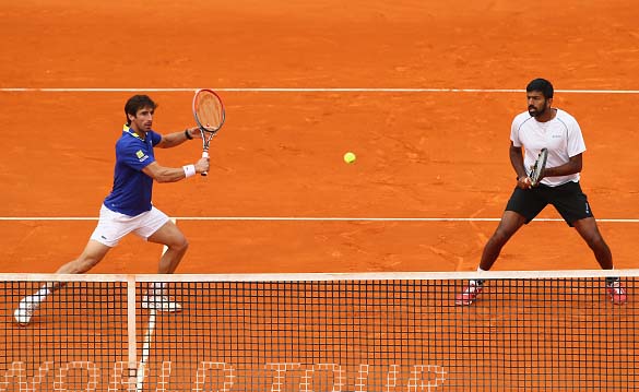 Rohan Bopanna and Pablo Cuevas (File Photo)