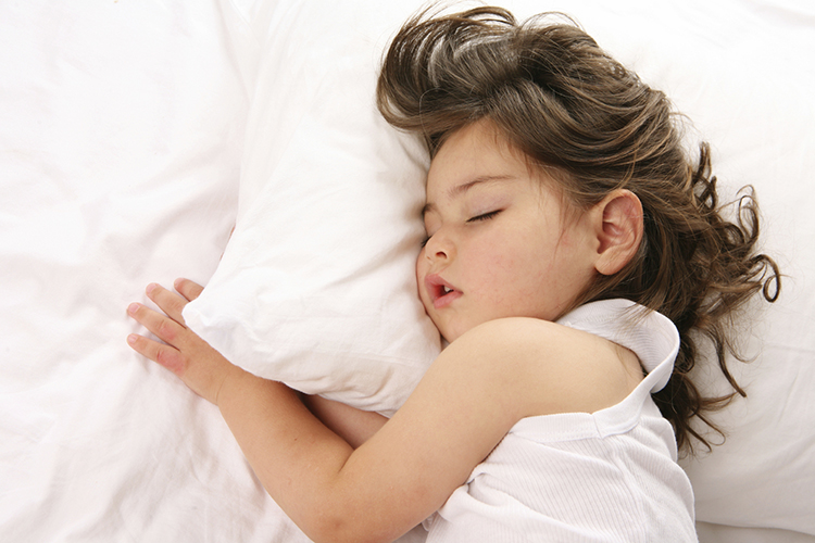 Set a strict bedtime for your kids as it has emerged as by far the best way to sleep 