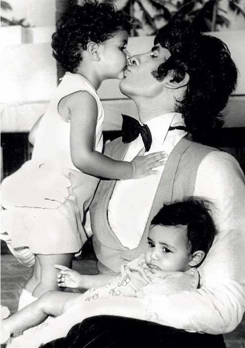 Amitabh Bachchan with his children Abhishek and Shweta 