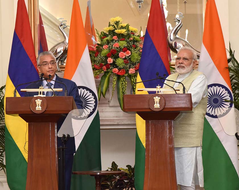 Prime Minister Narendra Modi with Mauritius Prime Minister Pravind Jugnauth