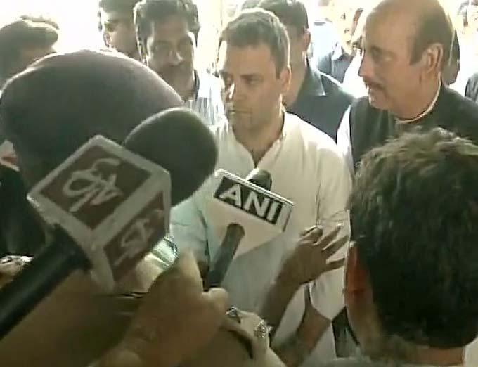 Rahul Gandhi with Ghulam Nabi Azad 