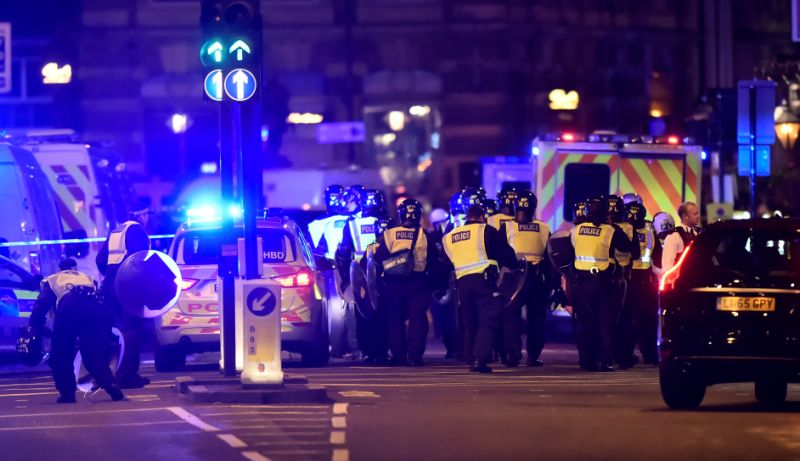 London terror attacks: police enter bar at London Bridge