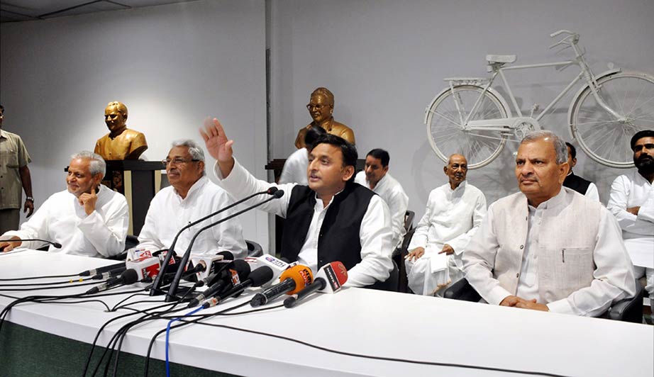 Former UP CM Akhilesh Yadav addressing a Press Conference 