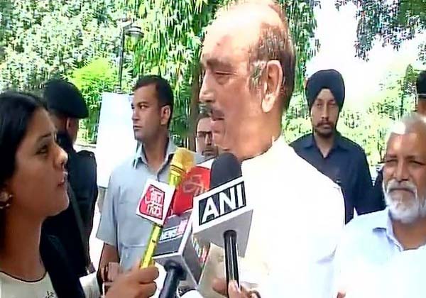  Congress leader Ghulam Nabi Azad