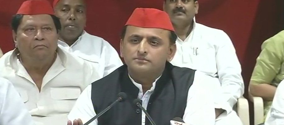  Samajwadi Party president Akhilesh Yadav