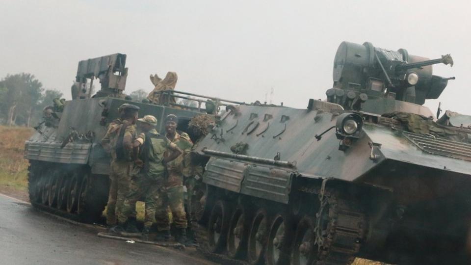 Tanks and troops on the streets around government buildings and the presidential residence