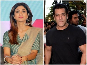 Actor Salmaan Khan and actress Shilpa Shetty at Mumbai's Andheri Police station for referring to the Scheduled Castes as 'Bhangi'