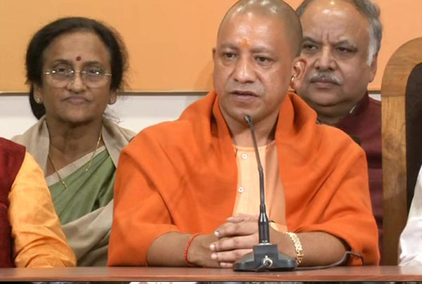 Yogi Adityanath addressing a gathering