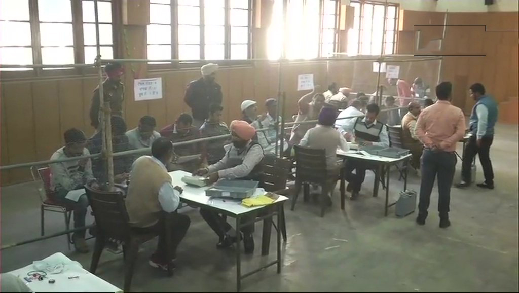 Counting of votes of the Ludhiana Municipal Corporation election