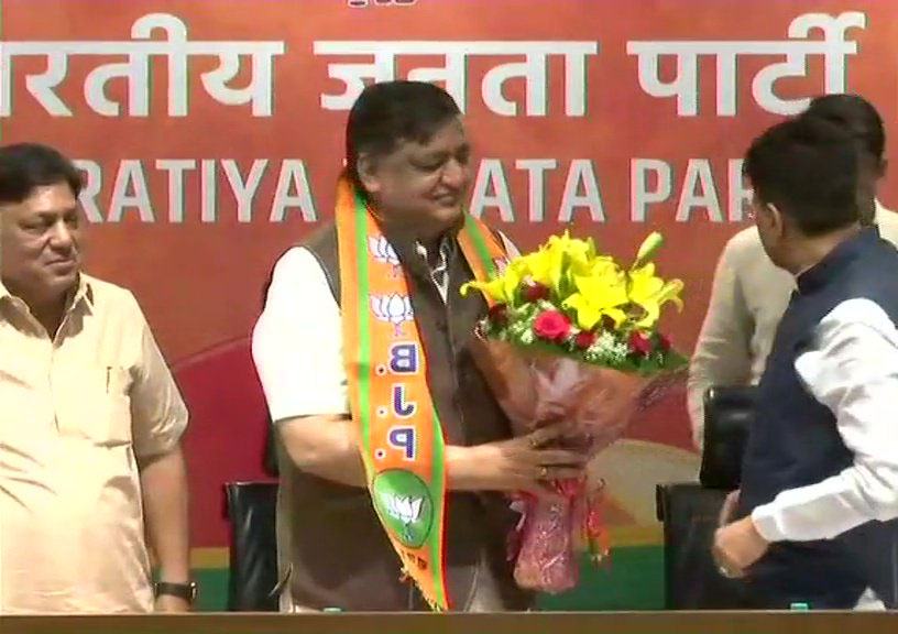 Naresh Agrawal joins BJP in the presence of Union Minister Piyush Goyal