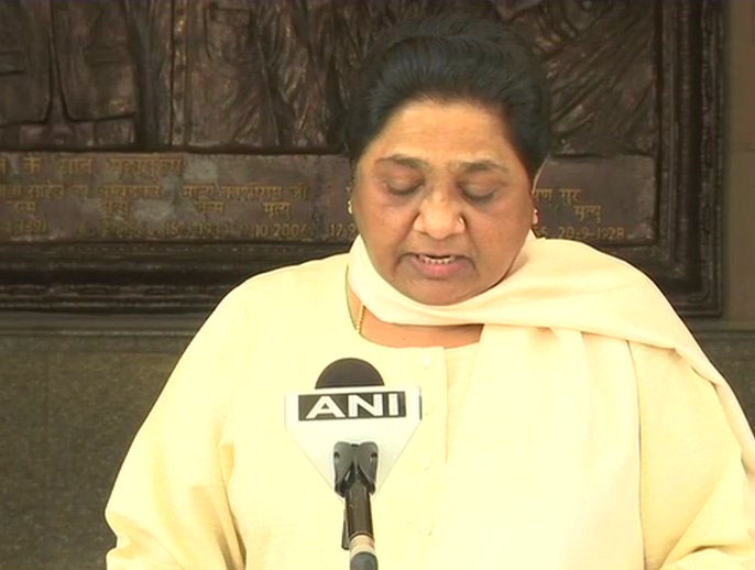 BSP Chief Mayawati addressing a media in Lucknow