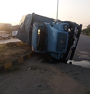 The truck that the CRPF personnel were travelling in