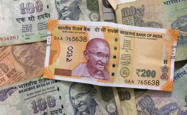 Rupee depreciated by 17 paise