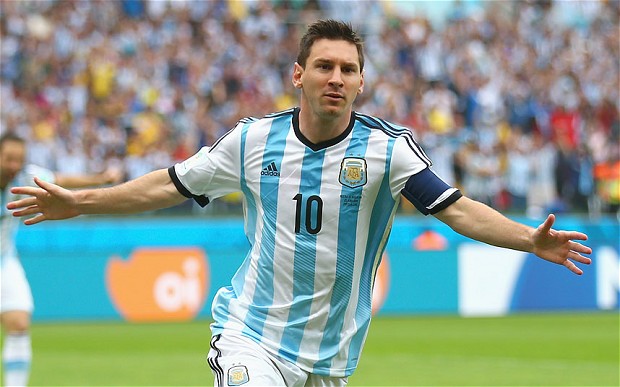  Lionel Messi 