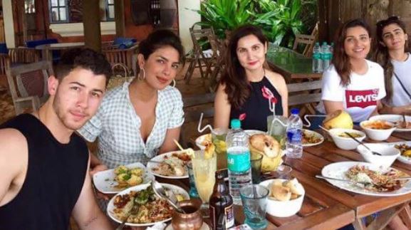 Priyanka Chopra, Nick Jonas and Parineeti Chopra with family in Goa