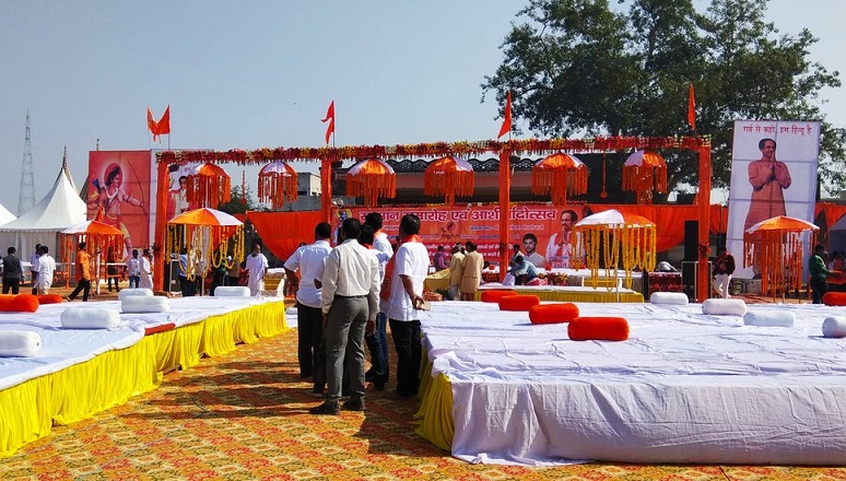 Stage all set for Shiv Sena chief Uddhav Thackeray