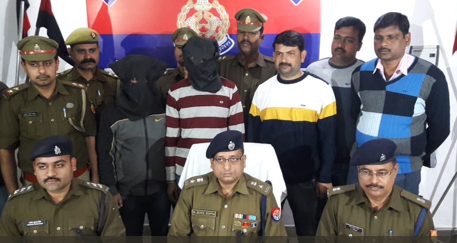 दोहरे हत्याकांड के आरोपी दुर्गेश यादव और राशिद खान पुलिस की गिरफ्त में