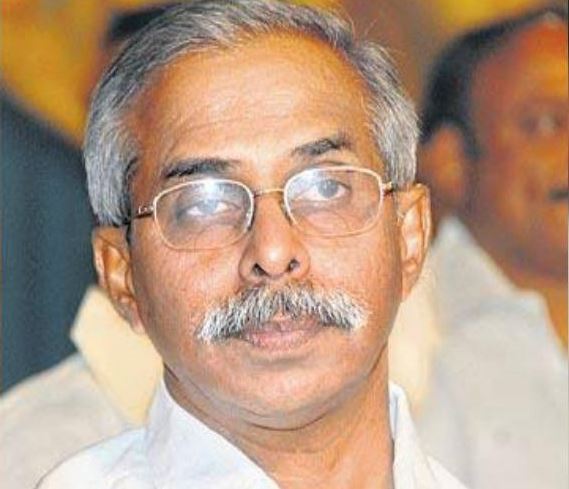 YSR Congress leader Vivekananda Reddy found dead