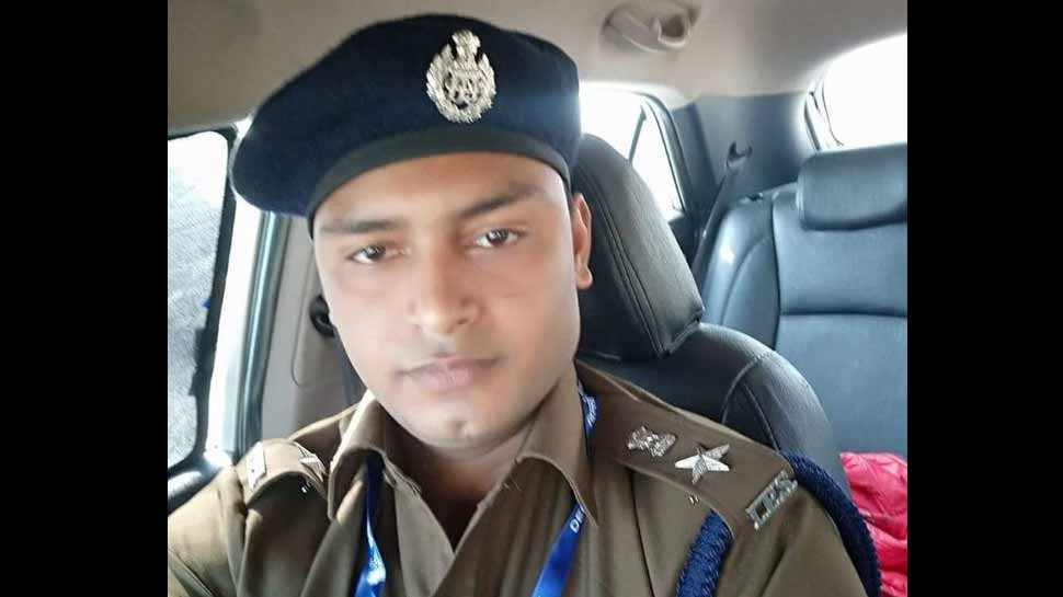 A man posing as an IPS officer