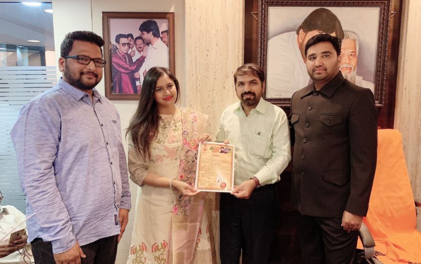 JVD films director Dimple Dugar joins BJP