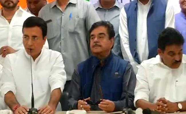 Shatrughan Sinha joins the Congress