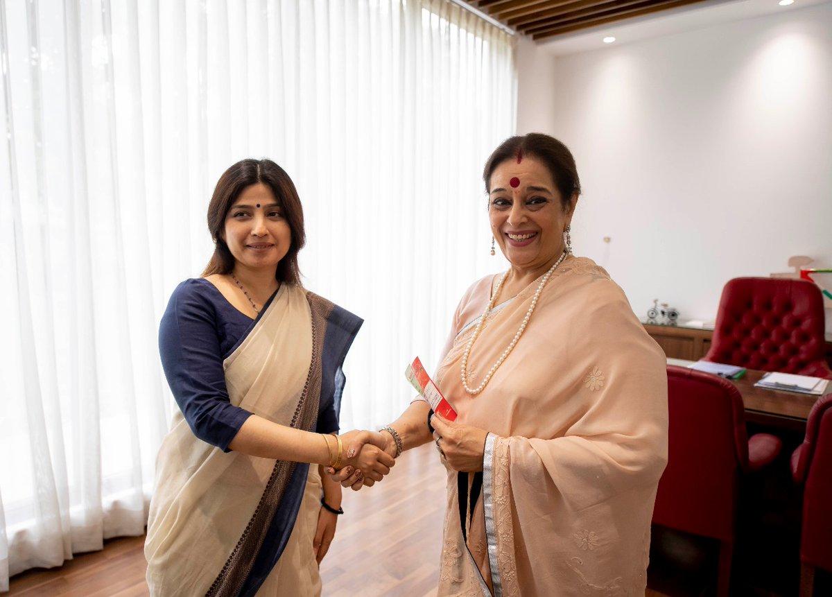 Shatrughan Sinha's wife Poonam Sinha with Dimple Yadav