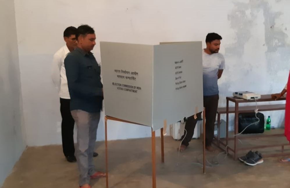 Preparation underway at polling booth