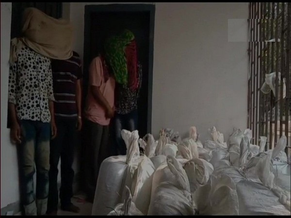 Bihar police seized 550 kg ganja and arrest four persons in the case