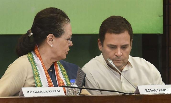 Congress President Rahul Gandhi and Sonia Gandhi (File Photo)