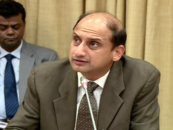 Reserve Bank of India Deputy Governor Viral Chary