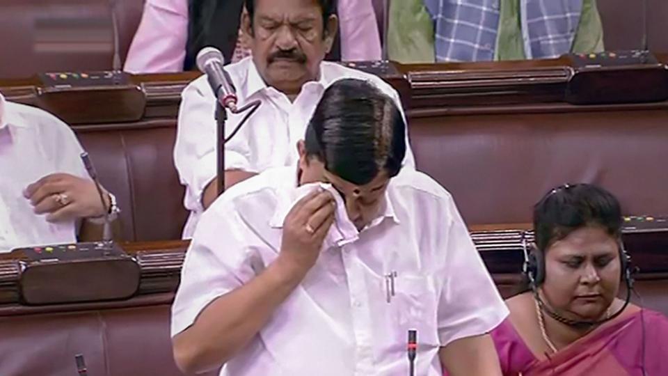 AIADMK MP V Maitreyan breaks down