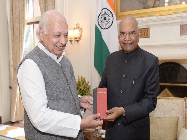 Arif Mohammed Khan and  President Ram Nath Kovind