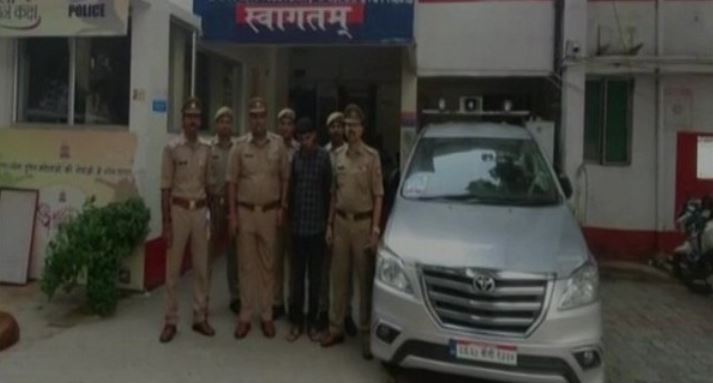 Lucknow Police arrested an imposter