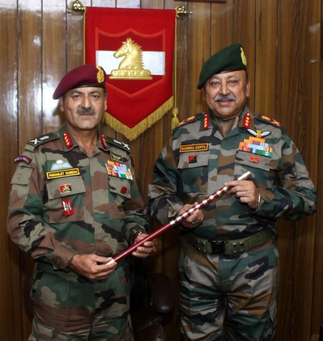 Lt Gen Paramjit Singh Sangha, left, handing the command of 'White Knight Corps' to Lt Gen Harsha Gupta, right, in Jammu on Saturday