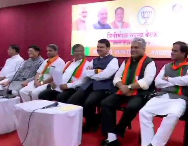 Fadnavis attends meeting of Maha BJP MLAs