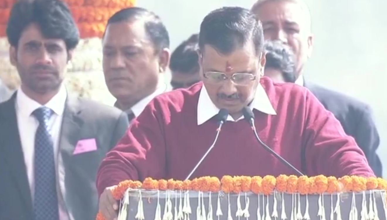 Arvind Kejriwal takes oath as Delhi CM