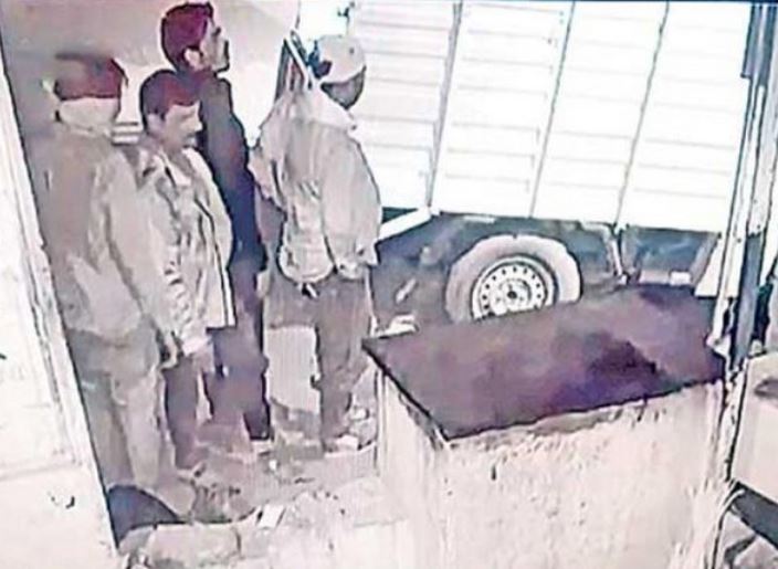 CCTV grab showing the people who stole the ATM machine