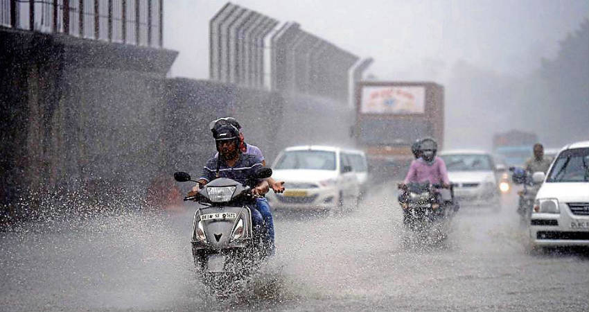 Rain in Delhi