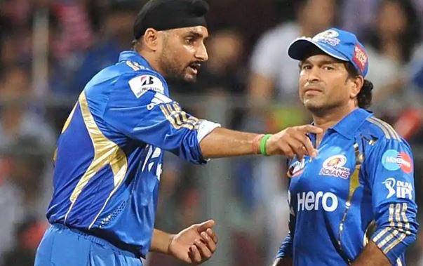 Sachin Tendulkar with Harbhajan Singh