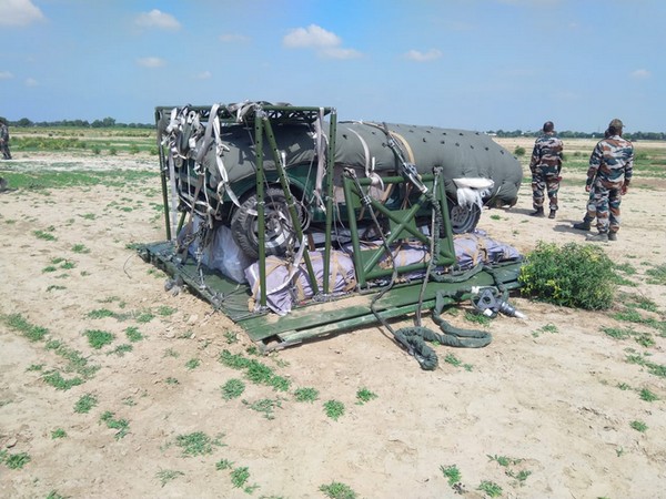 DRDO has developed P7 Heavy Drop System which is capable of para dropping military stores up to 7-ton weight class from IL 76 aircraft.