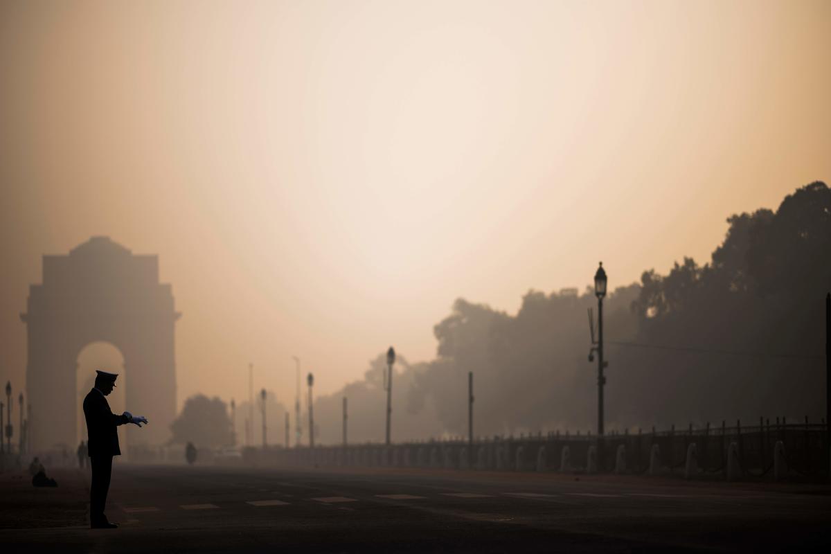 सर्दियां शुरू होते ही खतरनाक होने लगी हवाएं (फाइल फोटो)